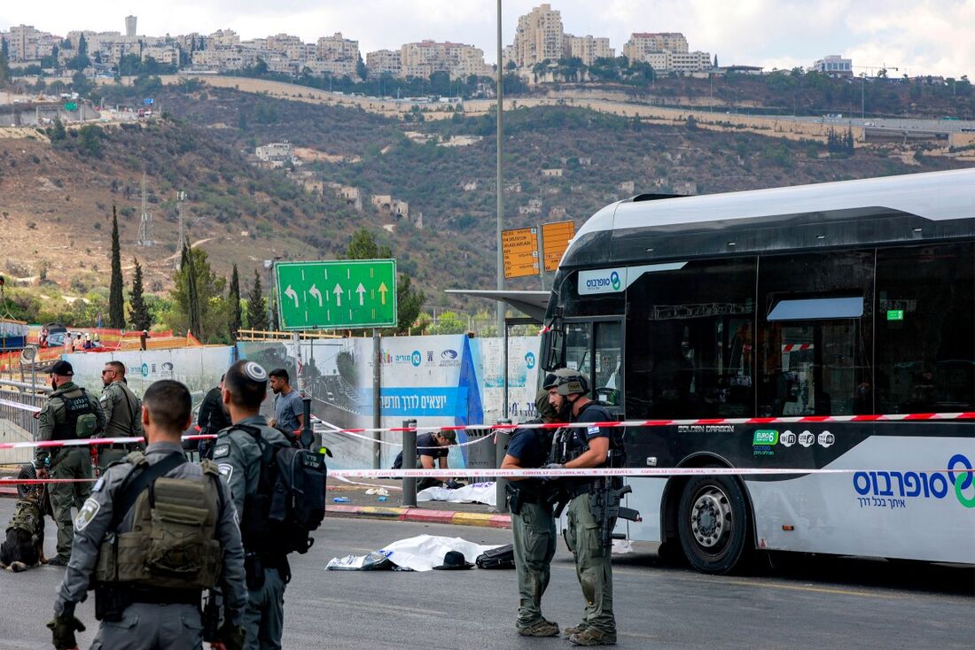 Ataque a tiros em Jerusalém deixa cinco mortos