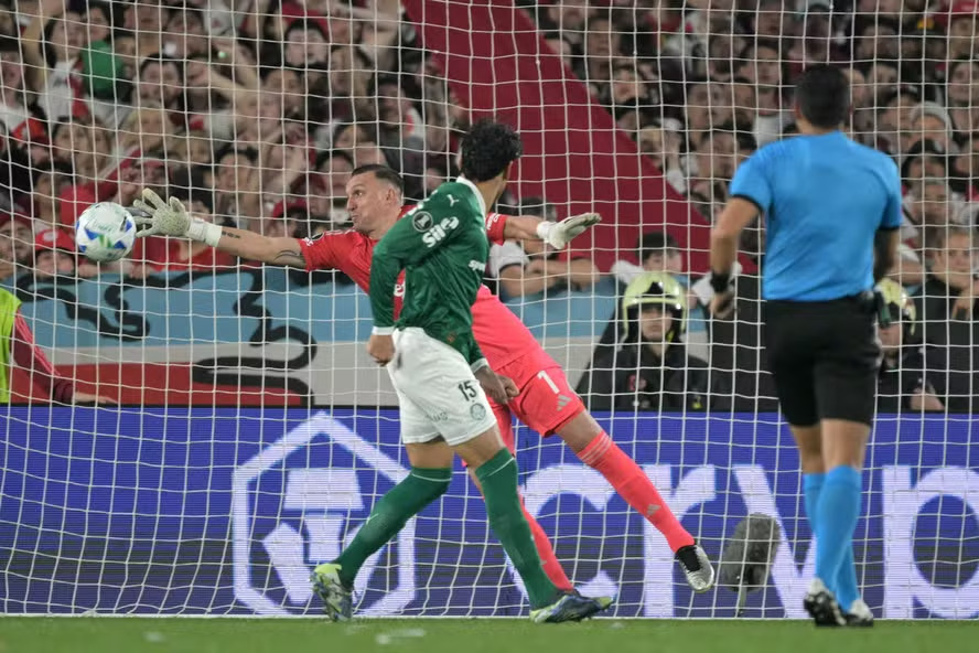 É possível que o Brasileirão termine com um G9 garantindo uma vaga na competição internacional