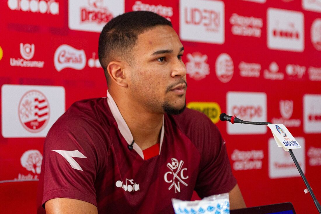 Samuel, volante do Náutico