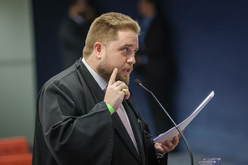 "Toró de parpite": entenda expressão mineira usada por advogado de general Heleno no STF