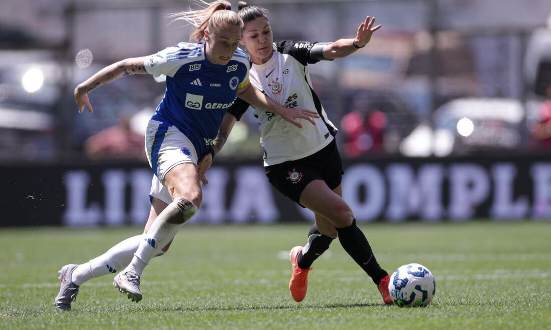 Corinthians e Cruzeiro decidem campeão brasileiro feminino de 2025