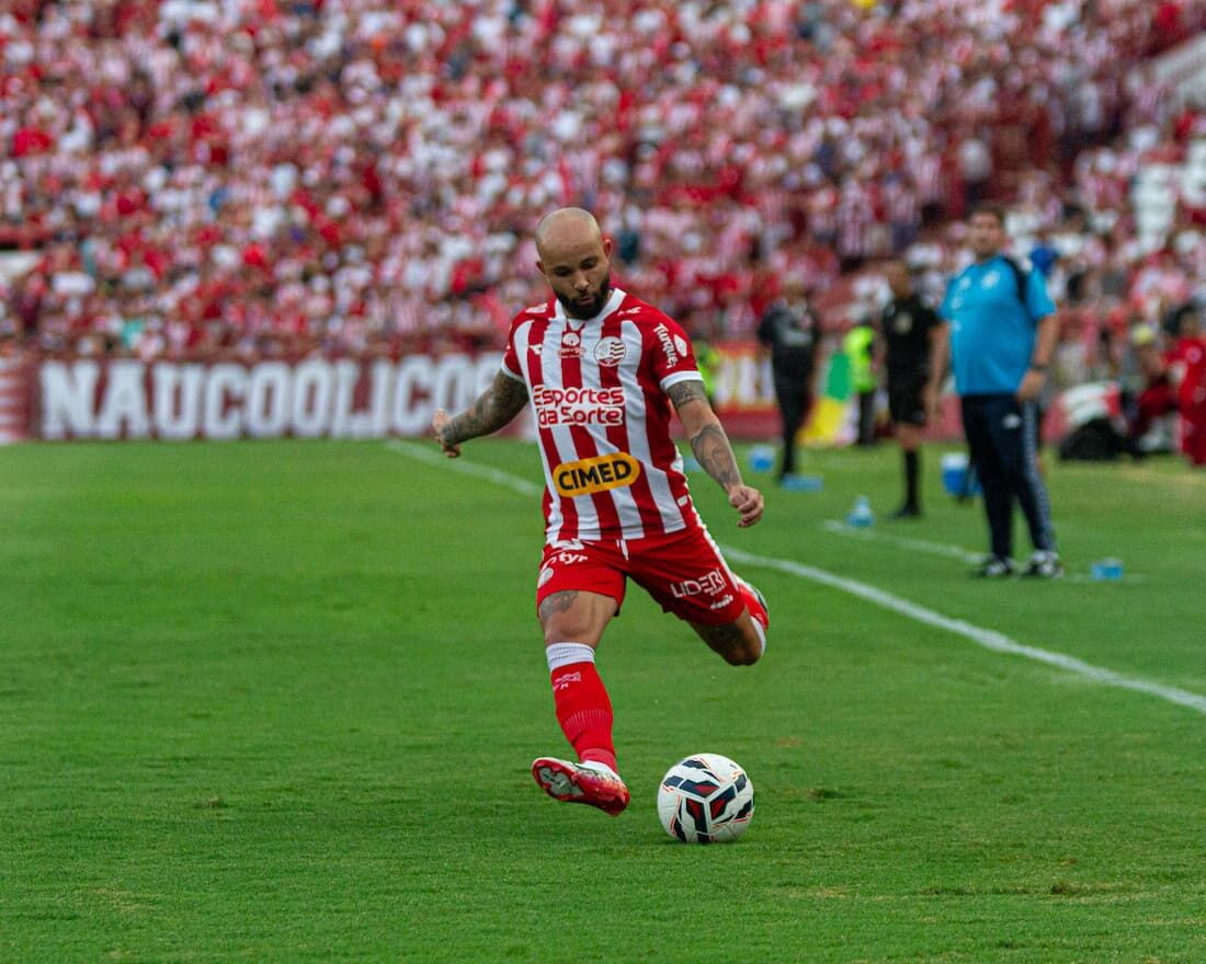 Patrick Allan sofreu uma lesão articular durante a partida contra o Guarani e pode perder os jogos decisivos da segunda fase