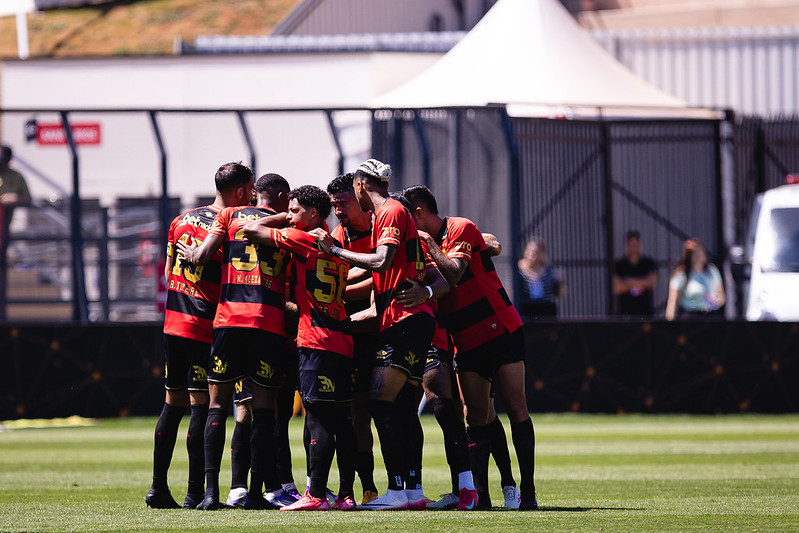 Equipe do Sport na partida contra o Red Bull Bragantino