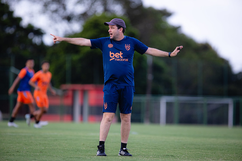 Daniel Paulista, treinador do Sport