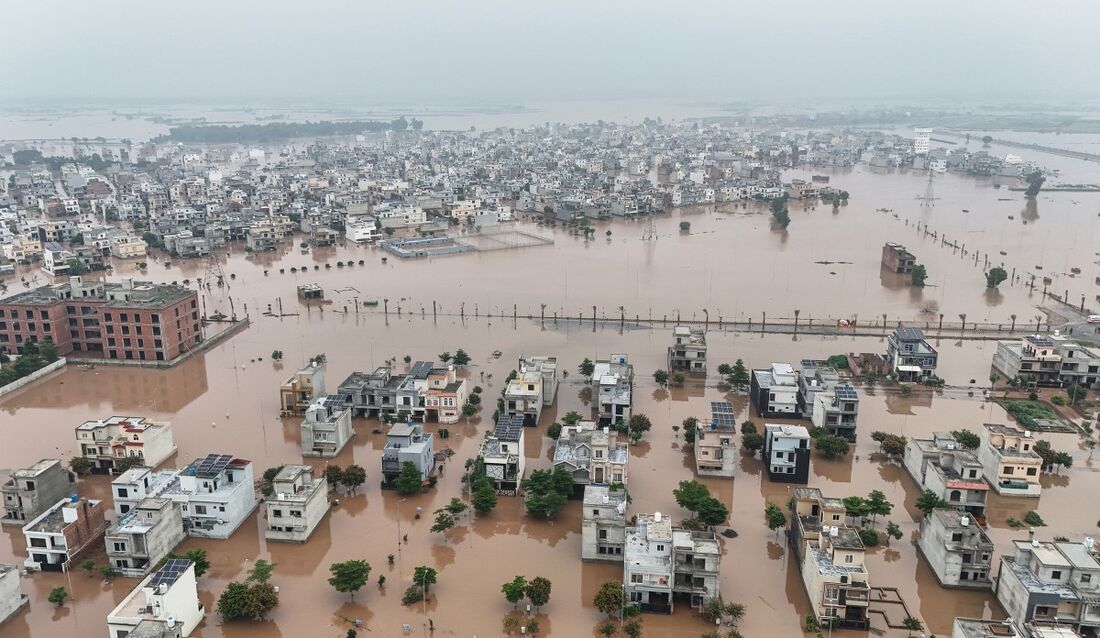 Inundações no noroeste da Índia deixam 29 mortos