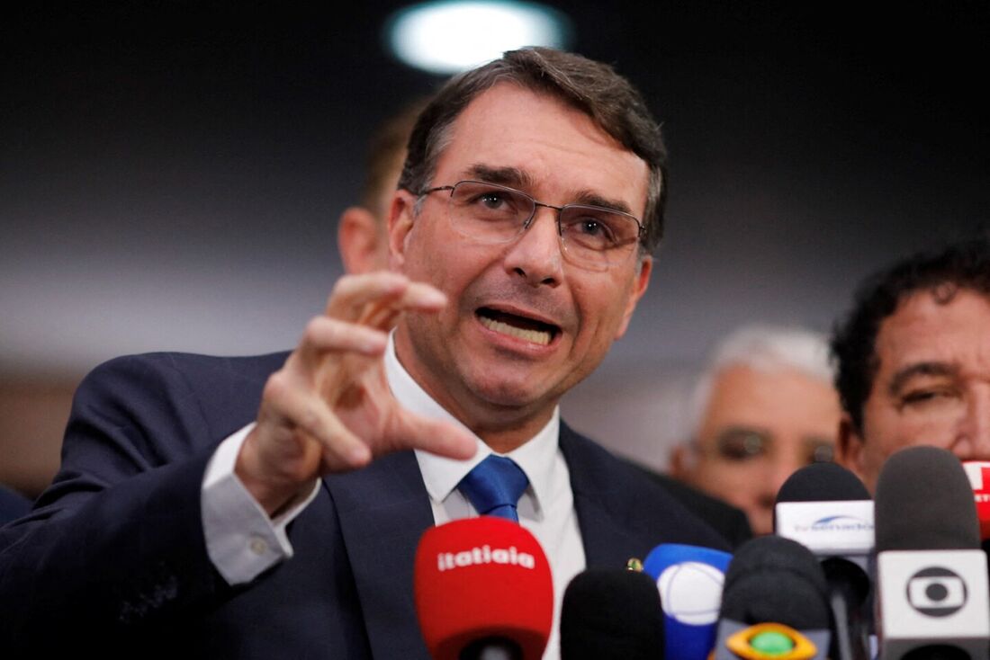 Senador Flávio Bolsonaro, filho do ex-presidente Jair Bolsonaro