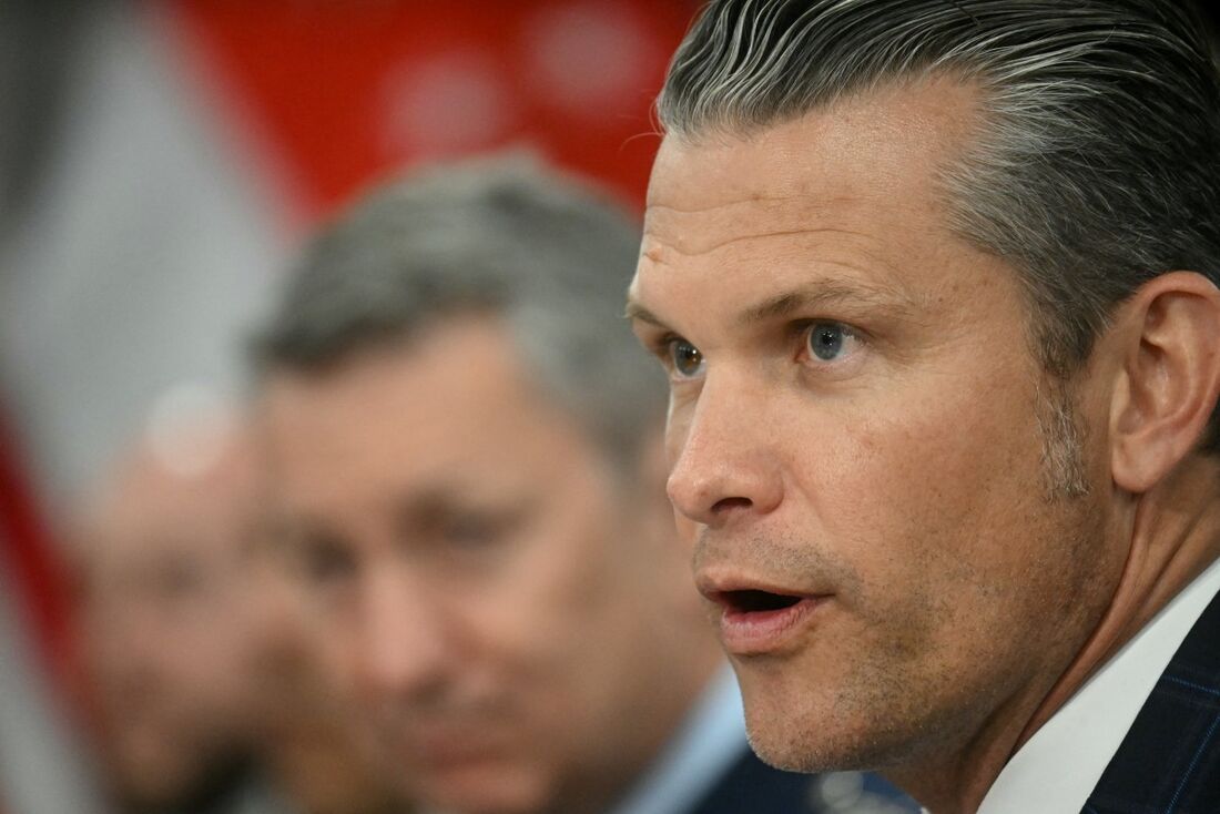 O secretário de Defesa dos EUA, Pete Hegseth