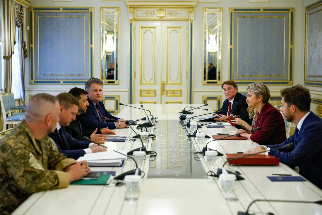 UE prorroga sanções contra responsáveis russos por guerra na Ucrânia