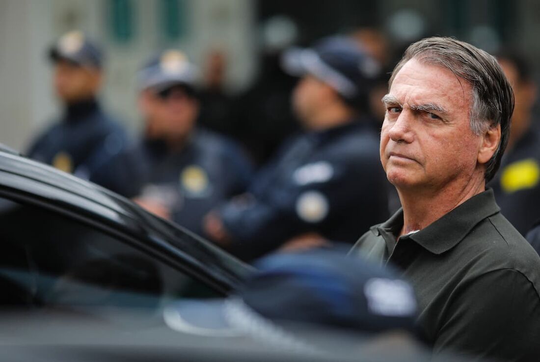 Bolsonaro recebe alta da internação em hospital