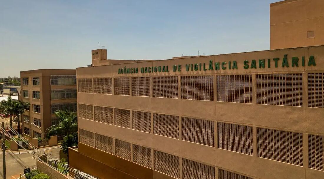 Segundo a Anvisa, produto é de origem clandestina, não possui anuência da Anvisa nem registro na Administración Nacional de Medicamentos, Alimentos y Tecnología Médica (Anmat)