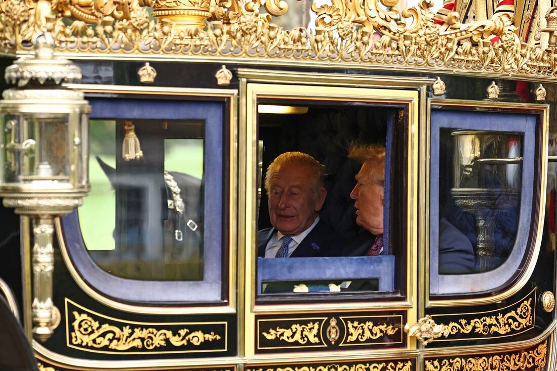 Rei Charles III e Donald Trump