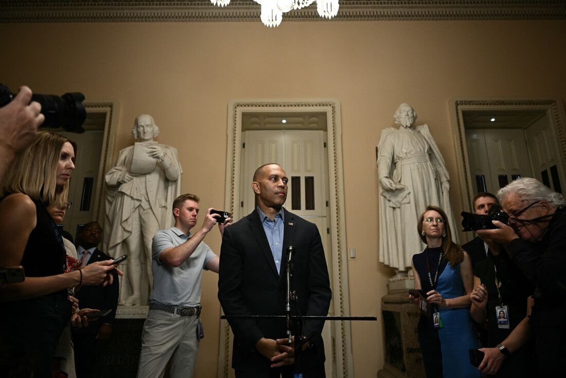 Legisladores americanos estão dispostos a dialogar ante iminente 'shutdown'