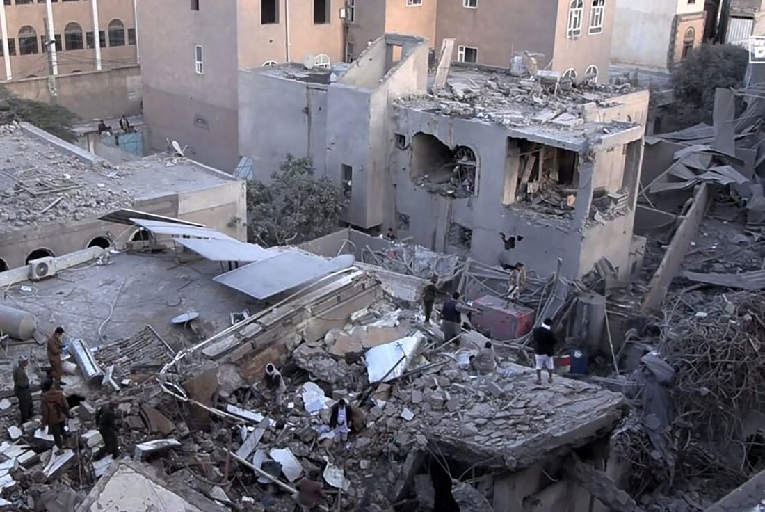 Huthis reportam nove mortos e 174 feridos em ataques de Israel