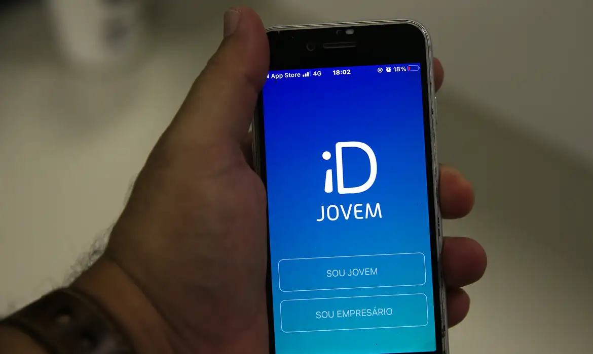 Carteira de Identidade Jovem (ID Jovem) terá envio automático pela Prefeitura do Recife
