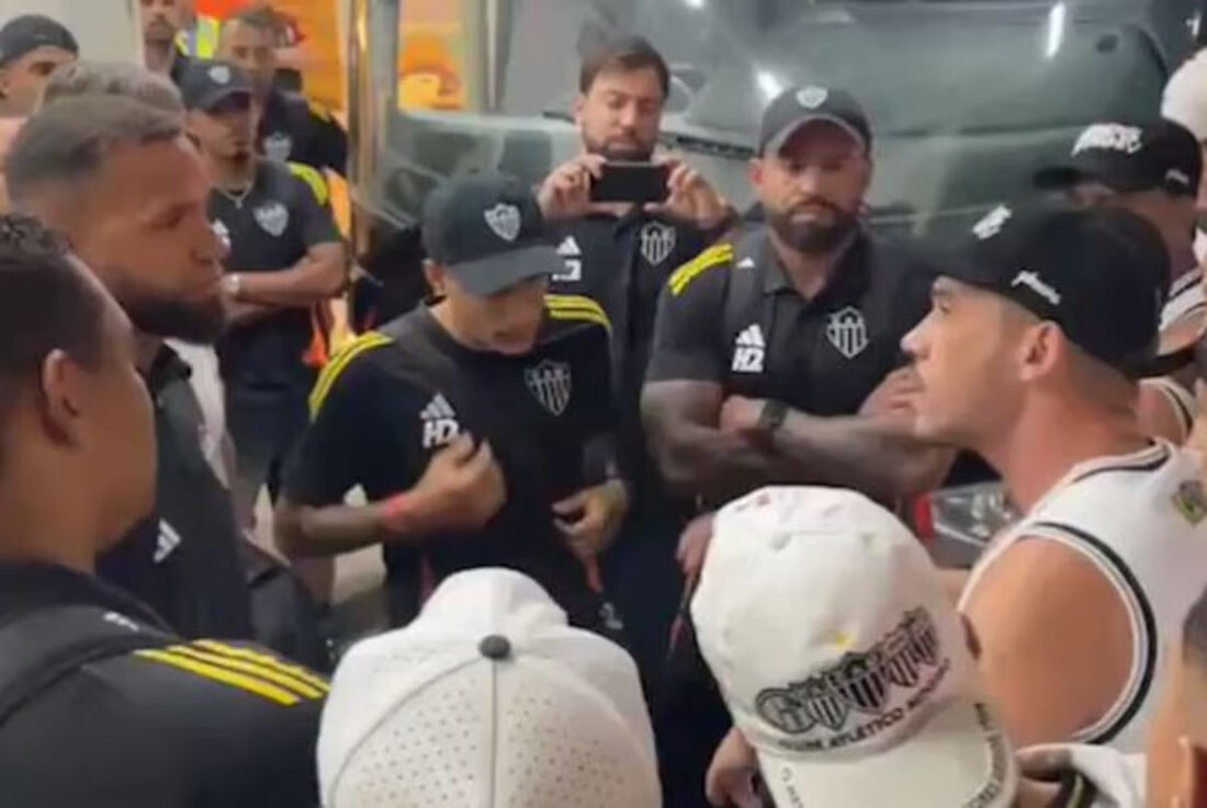 Apesdar das cobranças, os torcedores prometeram apoiar a equipe no embate com os bolivianos