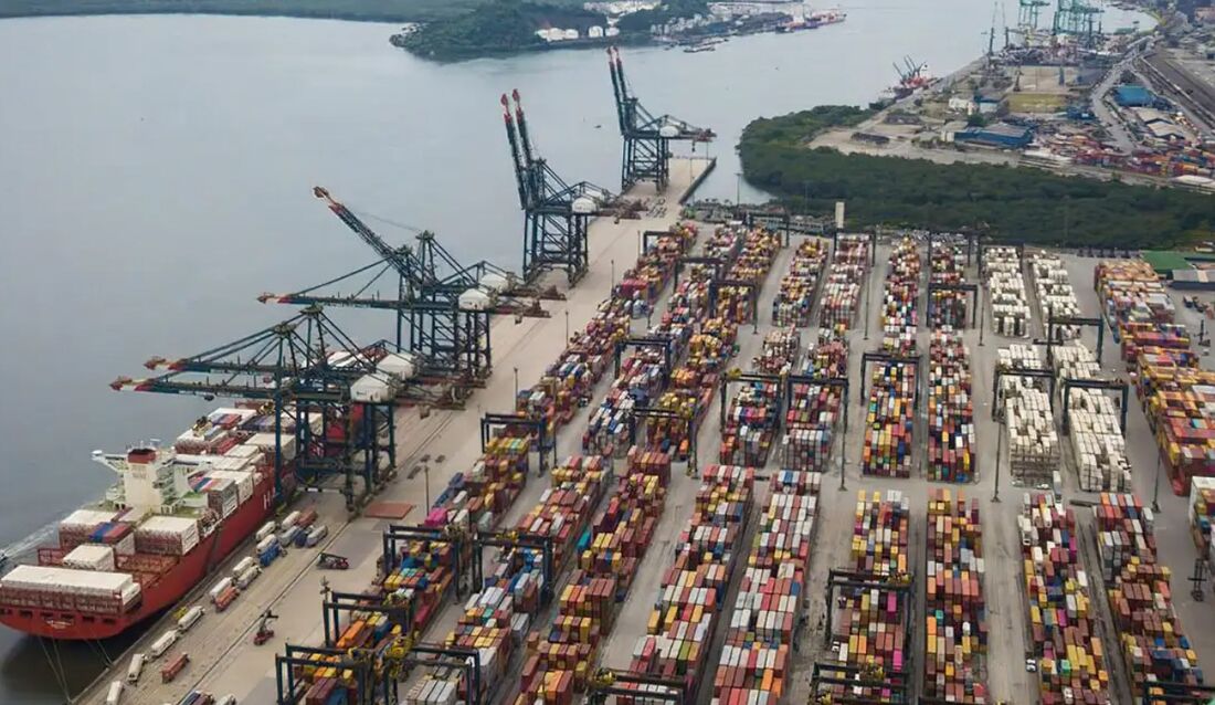 Conjunto de medidas foi lançado para apoiar exportadores brasileiros afetados pelas tarifas de importação impostas pelos Estados Unidos