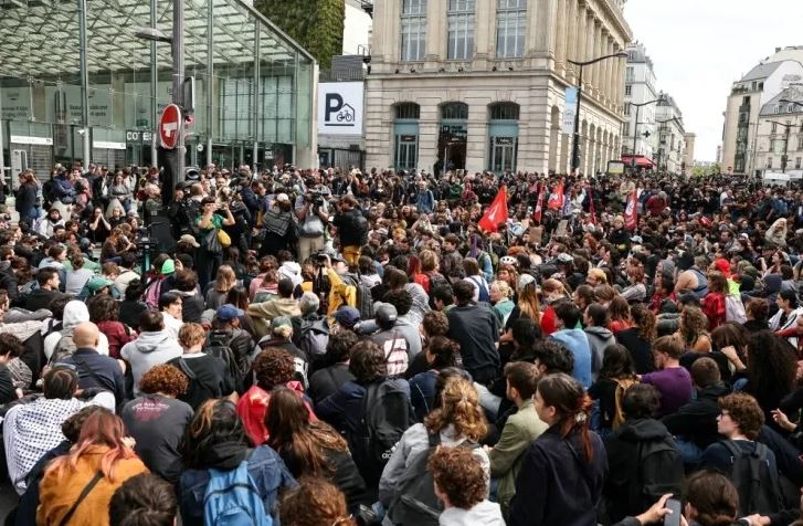 Protestos França - sindicatos confirmaram uma nova jornada de protestos para 2 de outubro