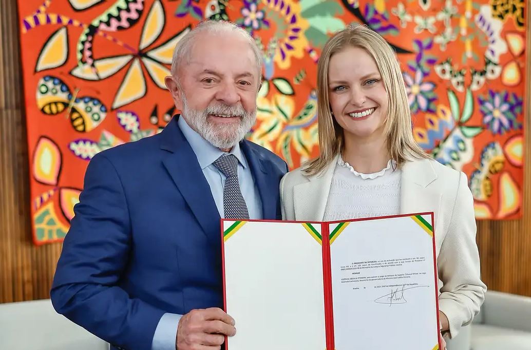 Advogada Verônica Abdalla Sterman foi nomeada pelo presidente Lula como ministra do Superior Tribunal Militar (STM)