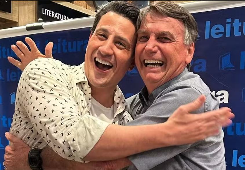 Tiago Pavinatto e Jair Bolsonaro
