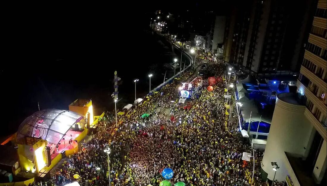 Levantamento da prefeitura de Salvador mostra que, em 2025, o carnaval atraiu mais de 1 milhão de pessoas e movimentou quase R$ 2 bilhões.
