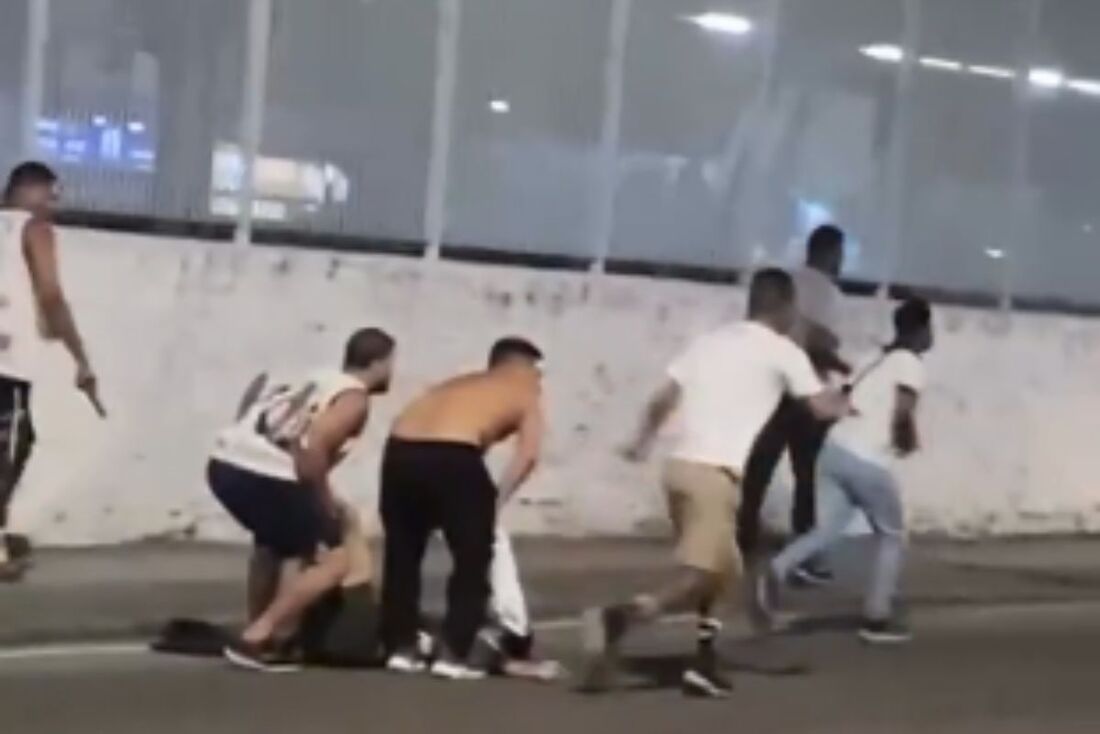 Confusão antes do jogo entre Botafogo e Vasco pela Copa do Brasil