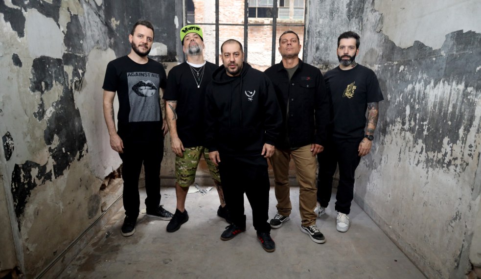 A apresentação no The Town ocorre em meio a celebração de 30 anos da banda paulista