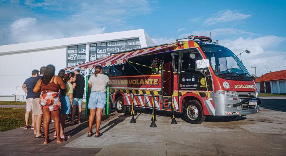 Hacklab Volante traz ao Recife oficinas e exposição dentro de um micro ...