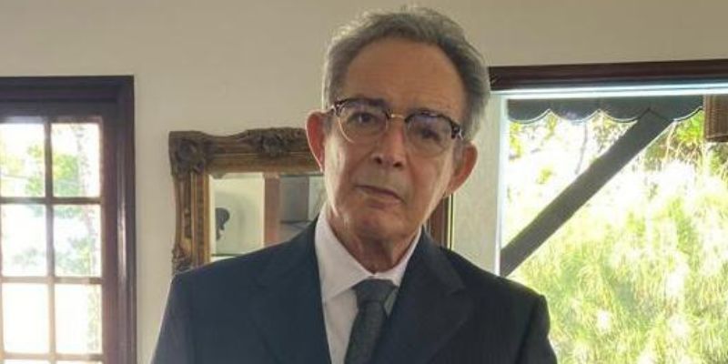 Ex-prefeito Carlos Lapa