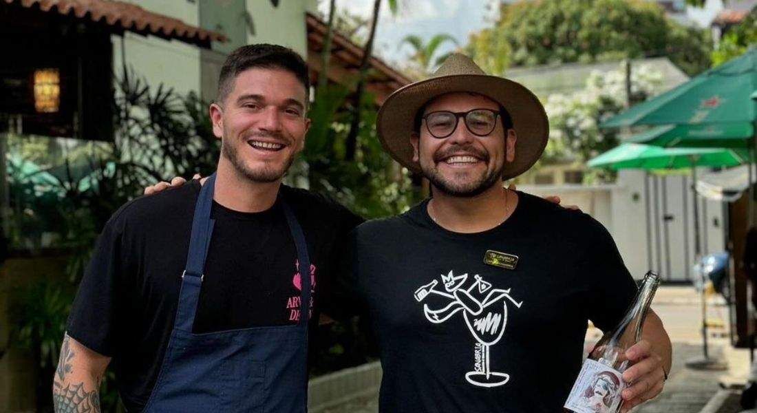 Pedro Godoy e Carlos Sanabria pilotam evento no restaurante Voar