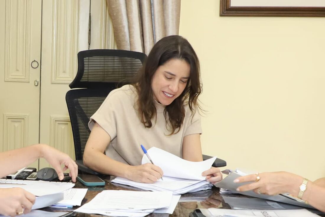 Contratos terão duração de até 24 meses, podendo ser renovados pelo mesmo período