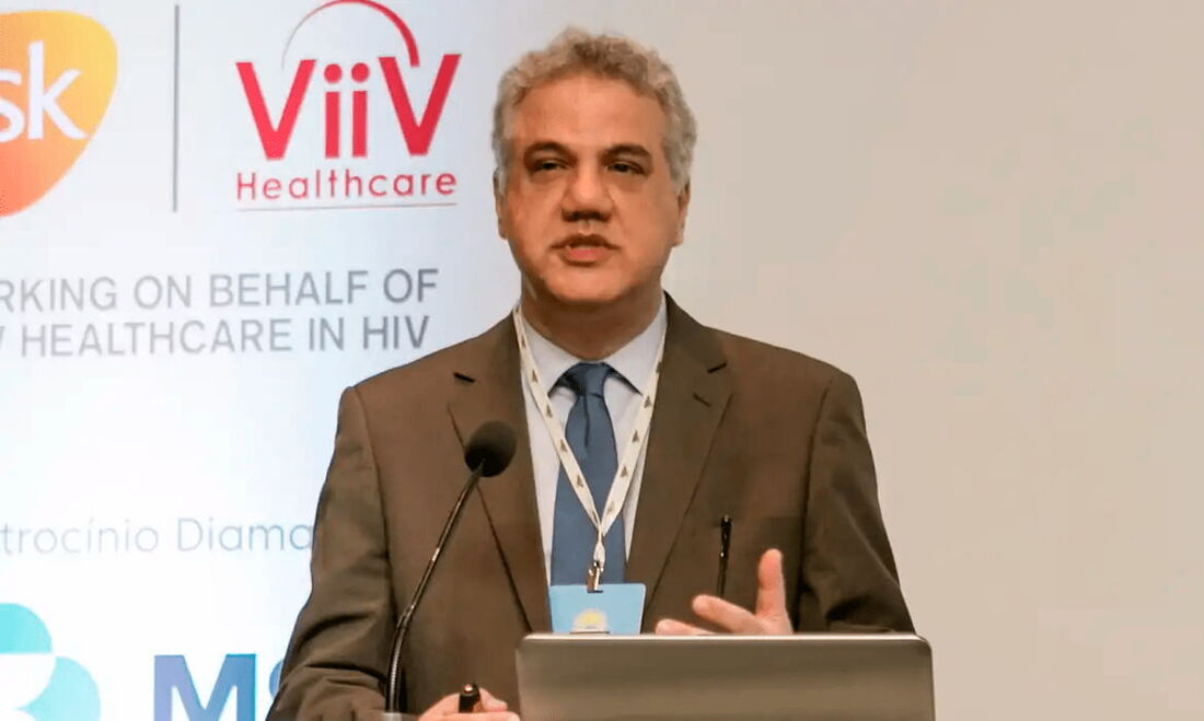 O presidente da Sociedade Brasileira de Infectologia (SBI), Alberto Chebabo