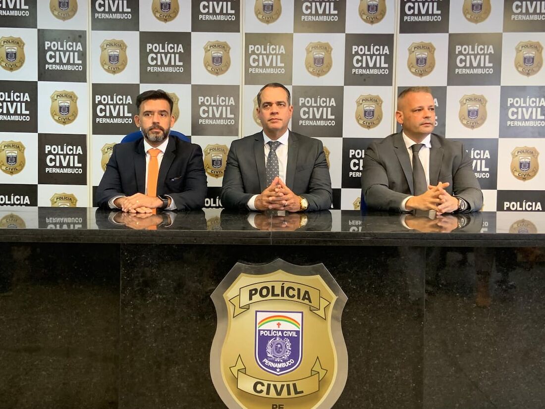 Delegado João Paulo Andrade detalha prisão de suspeito de matar motorista de aplicativo em Ipojuca