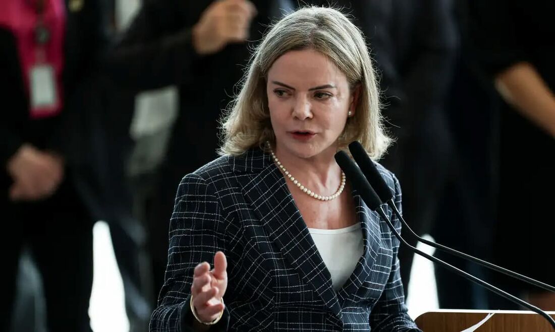 Gleisi Hoffmann se manifestou em rede social sobre decisão da União e PP 