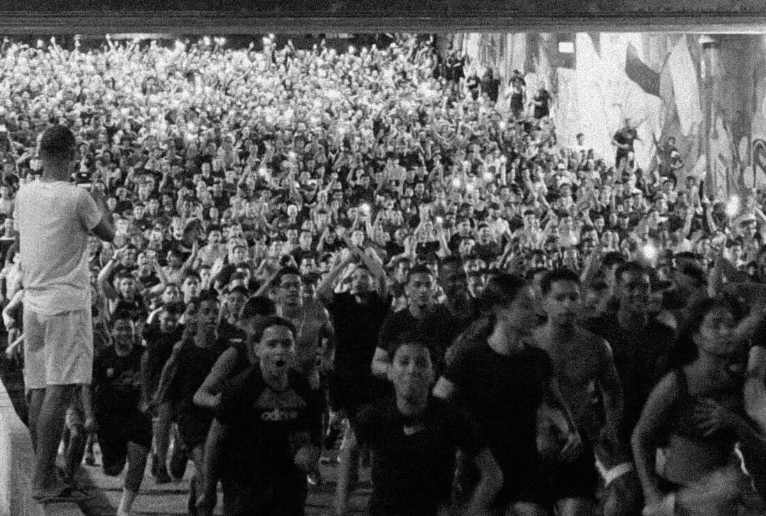 Tropa dos Gorillas movimenta as ruas do Recife com corrida 