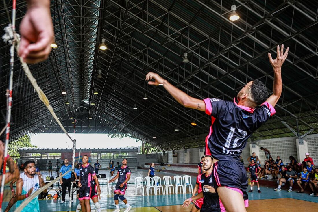 Programação contará também com participação artística de DJs