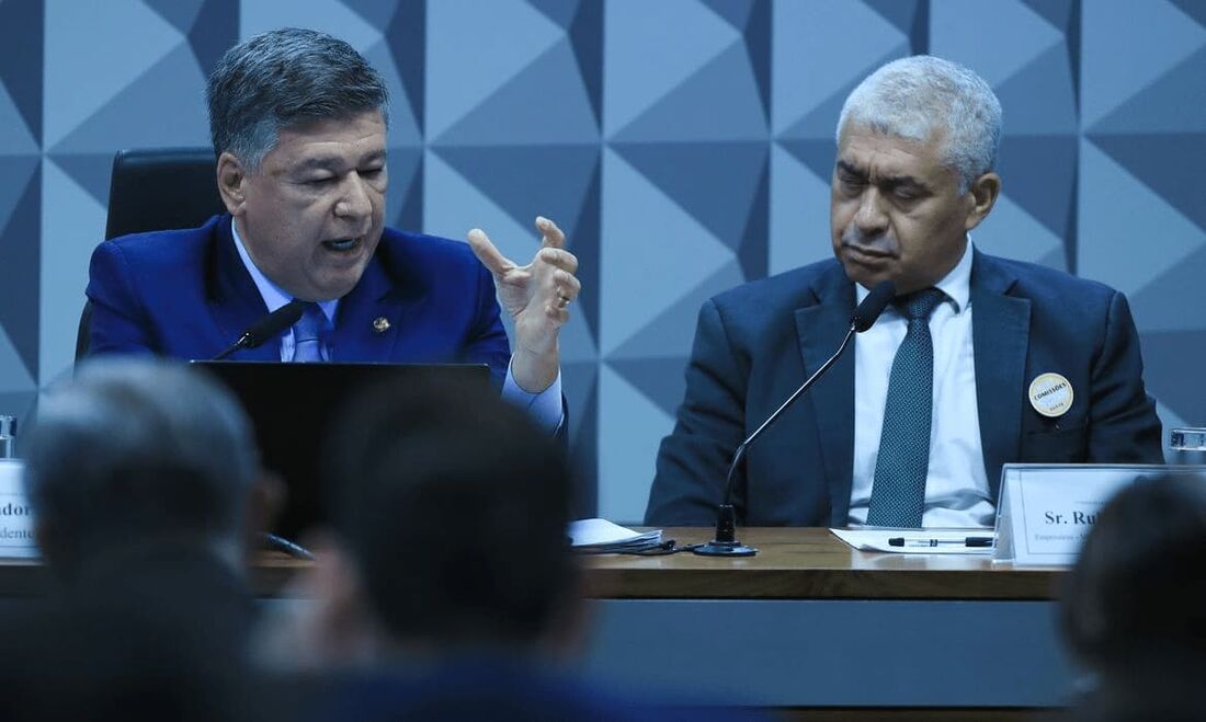 A CPMI do INSS durante depoimento do empresário, Rubens Oliveira Costa, apontado como sócio de Antônio Carlos Camilo Antunes, conhecido como "Careca do INSS".