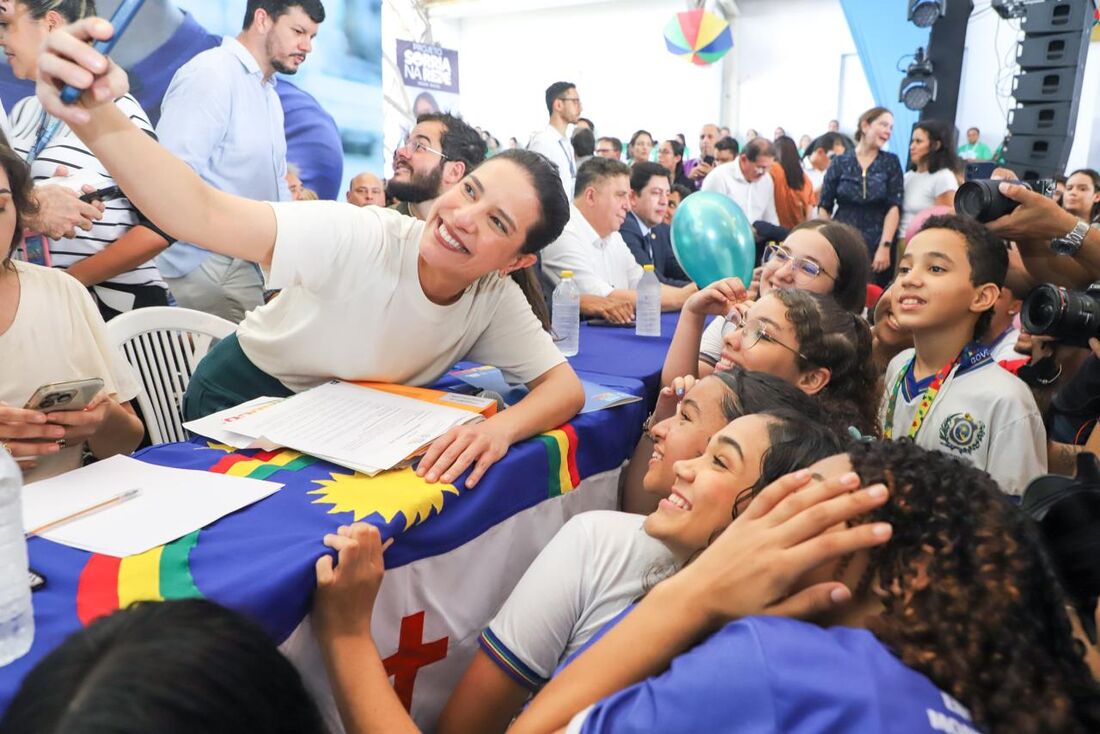 Contato direto com a população animou a governadora Raquel Lyra a visitar outras cidades pernambucanas