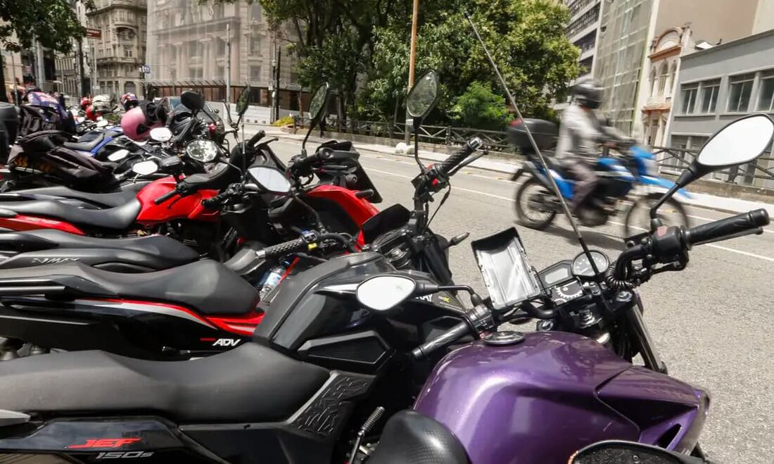 STF suspende lei que proíbe mototáxis na cidade de São Paulo.