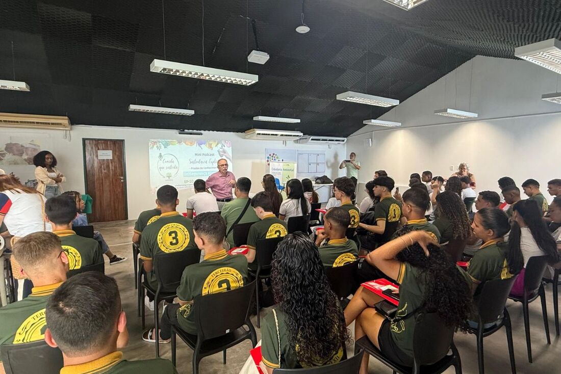 Centro Josué de Castro debate sobre a obra de Josué de Castro