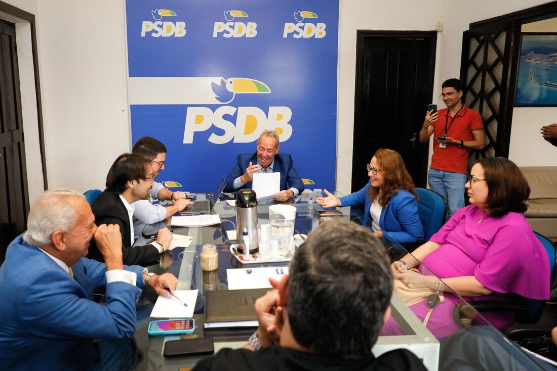 Executiva estadual do PSDB, comandado pelo deputado Álvaro Porto, faz reunião para definir líder e composição de comissões