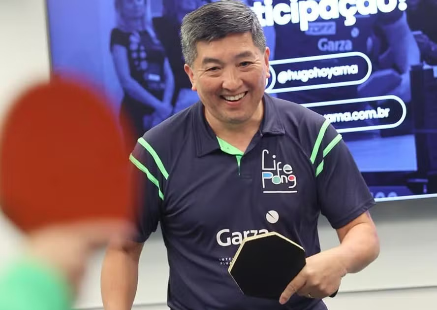 Hoyama está se recuperando e "evoluindo bem" após a cirurgia, segundo o Hospital informou