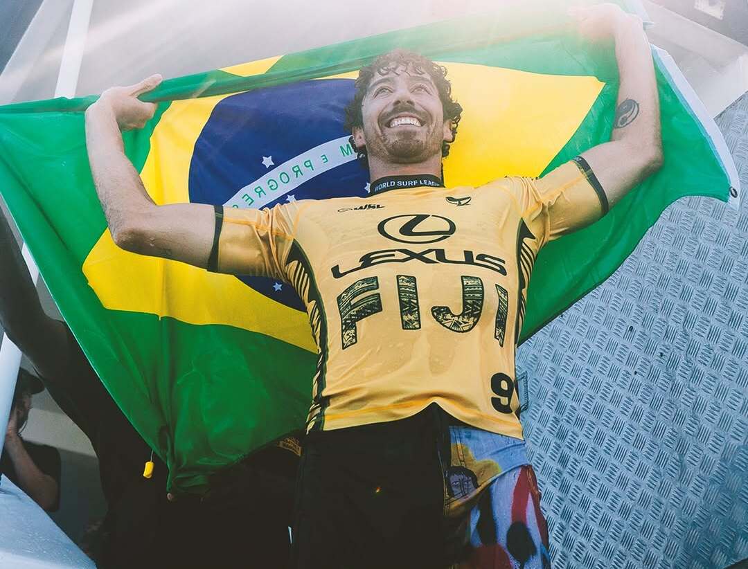 Surfista brasileiro sagrou-se campeão mundial