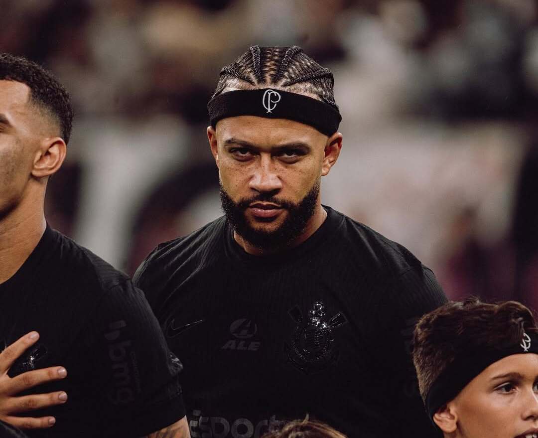 Depay afirmou ainda que não pretende se calar e que está preparado para reagir