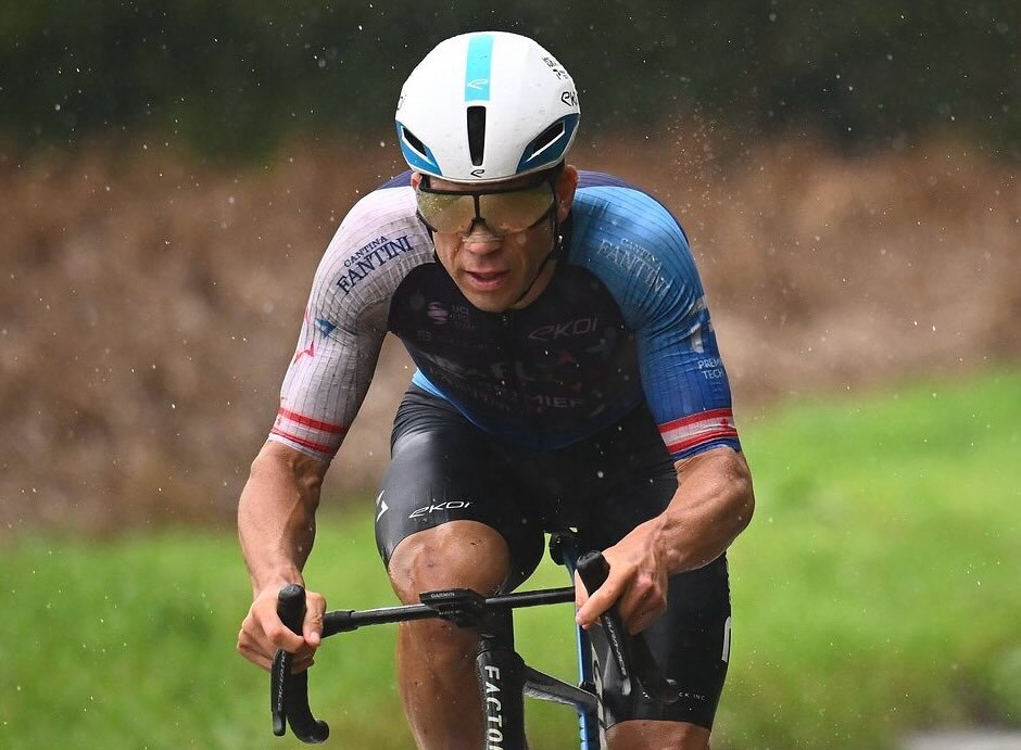 "Eu disse à equipe: sem mudança de nome, sem mudança de bandeira, não continuamos", declarou