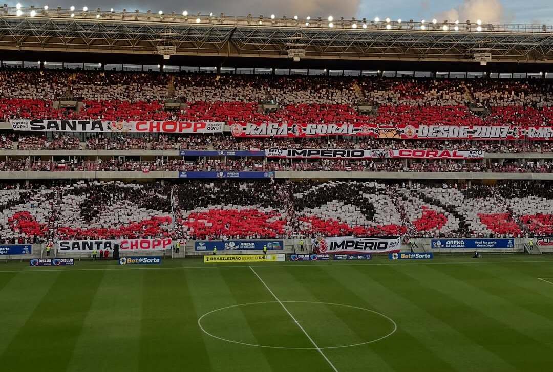 Santa Cruz saiu na frente, mas não segurou o resultado e foi derrotado pelo Barra-SC por 2 a 1