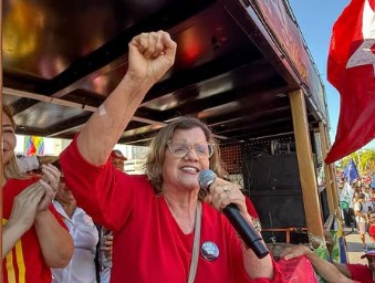 Senadora Teresa Leitão garante derrubada da PEC da Blindagem no Senador durante ato no Recife