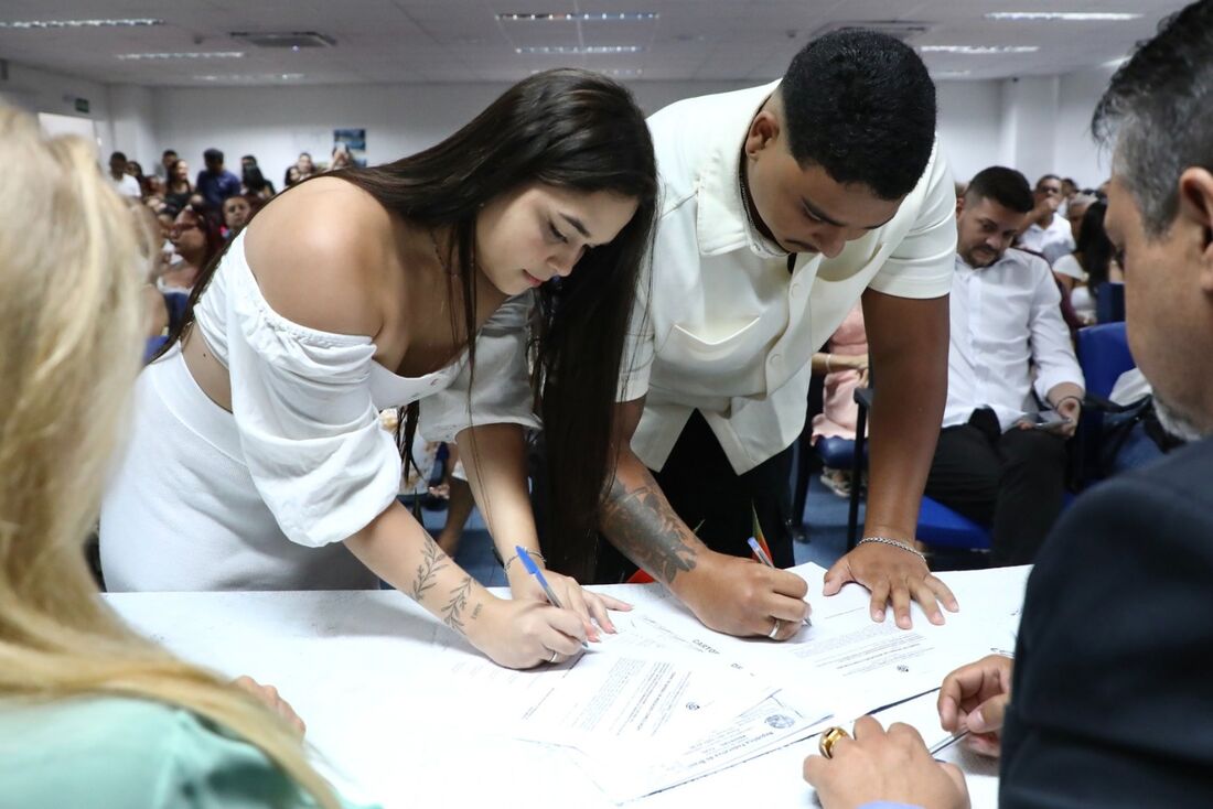 Ao todo, serão disponibilizadas 100 vagas. Destas, 20 são reservadas para pessoas idosas