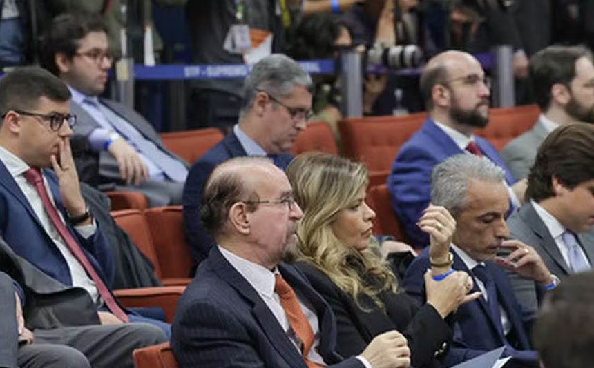 O advogado Cezar Bittencourt, responsável pela defesa de Mauro Cid 