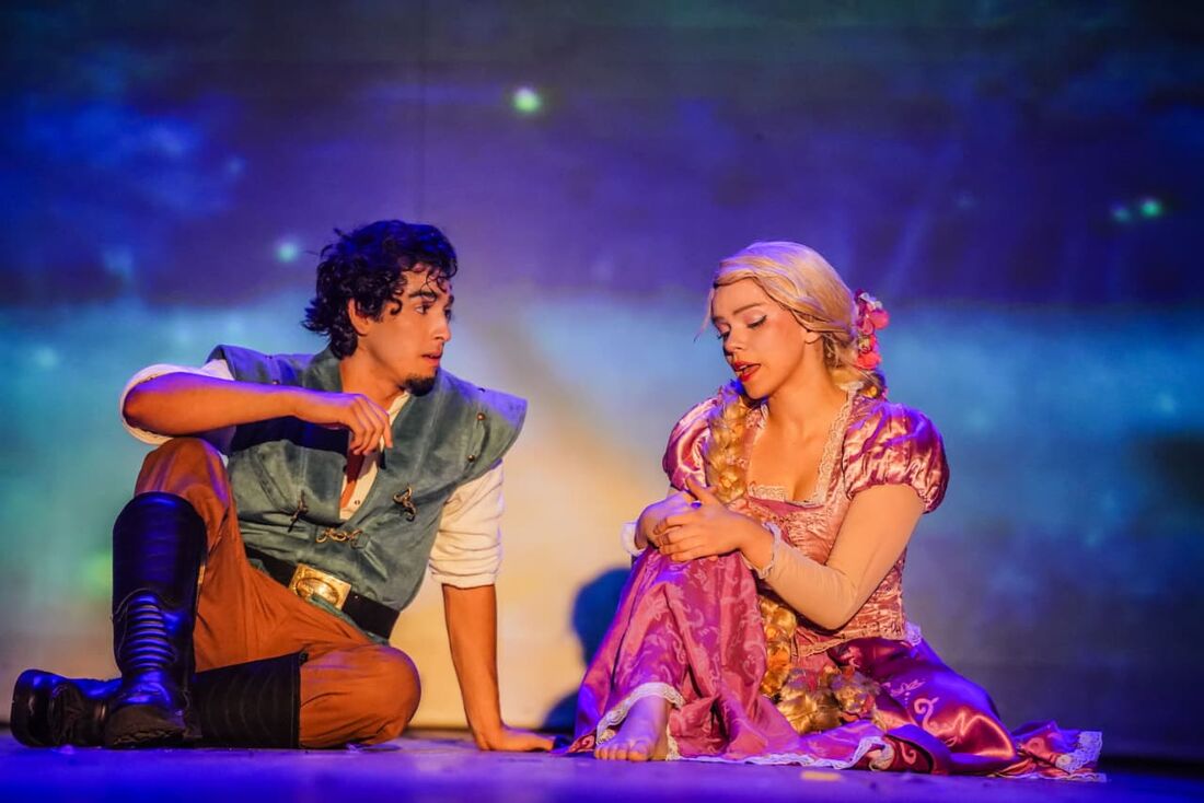 O musical "A Nova Aventura de Rapunzel", da Helena Siqueira Produções,