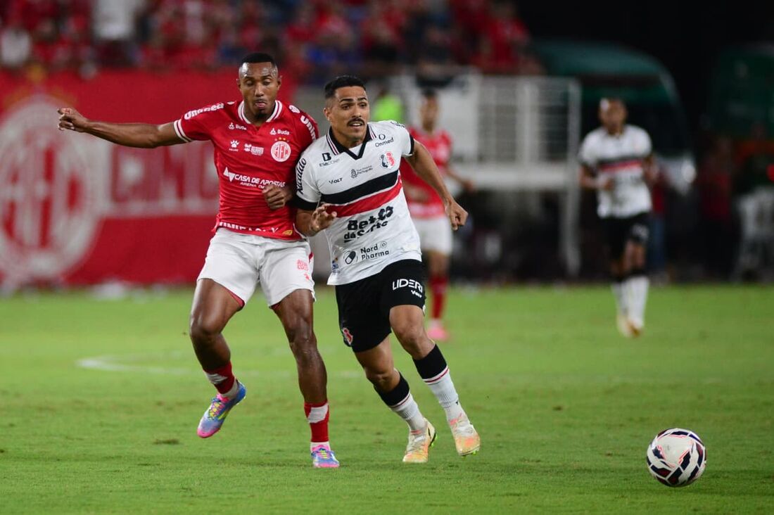 Santa Cruz arranca empate e consegue acesso à Série C de 2026